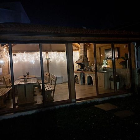 Guest House Ideal 사파레바바냐 외부 사진