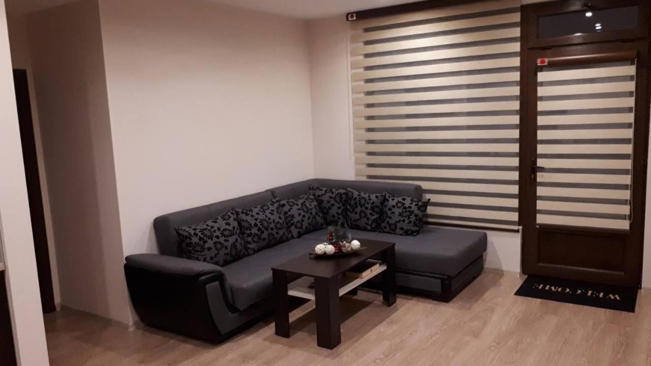 Guest House Ideal 사파레바바냐 외부 사진