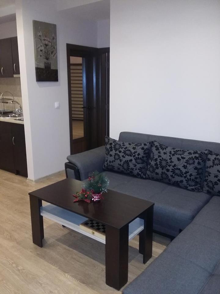 Guest House Ideal 사파레바바냐 외부 사진