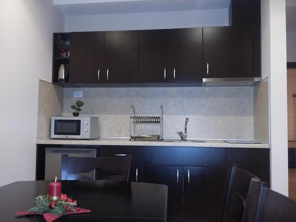 Guest House Ideal 사파레바바냐 외부 사진