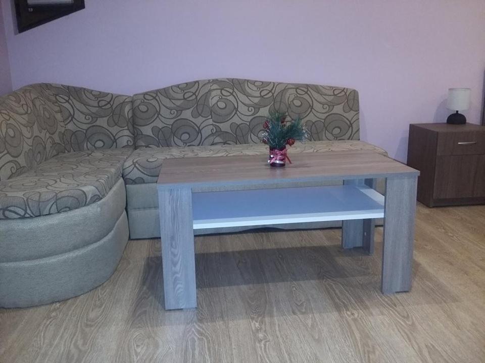 Guest House Ideal 사파레바바냐 외부 사진